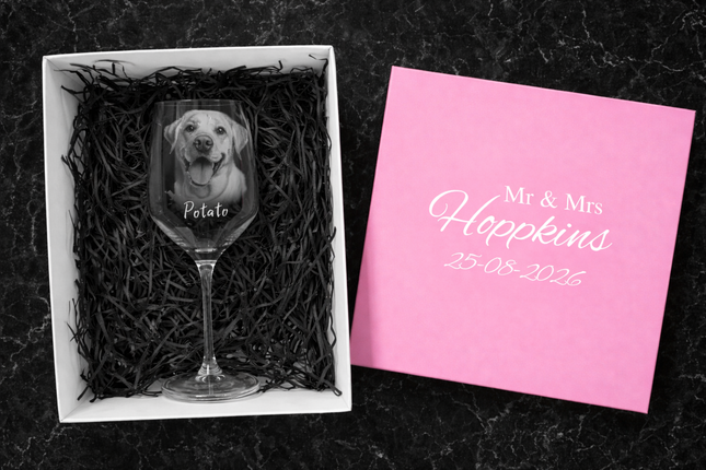 Винний келих з фотогравіюванням