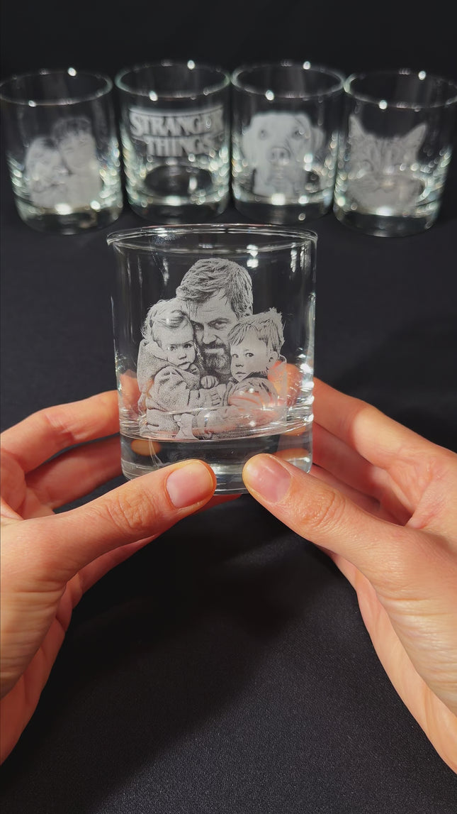 Склянка для віскі з фотогравіюванням та текстовим побажанням на дні склянки - ТЕСТ